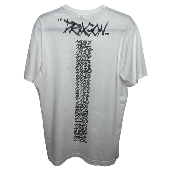 Vetements White Tee with Bold Gray Graphic - Picture 6 of 9